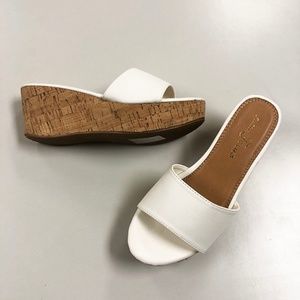 Wedge Sandals from Fashion Focus - Bee-1 White